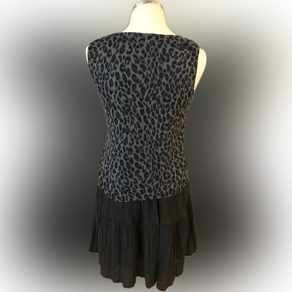 Silk Sleeveless Leopard Print Sweater and Cotton Panel Pleated Skirt Crinkle - Picture 4 of 8